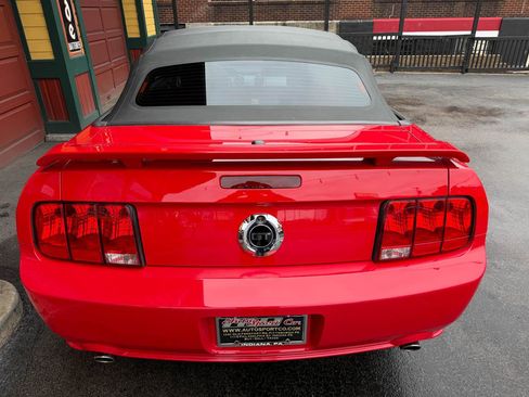 Used 2007 Ford Mustang GT Premium image 8