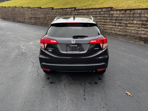 Used 2018 Honda HR-V EX-L image 6