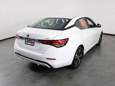 Certified 2022 Nissan Sentra SV FWD image 4