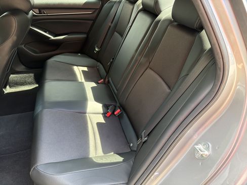 Used 2022 Honda Accord Sport image 19