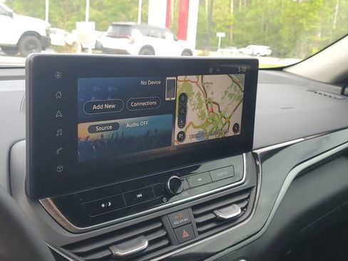 Used 2023 Nissan Altima 2.5 SR w/ SR Premium Package image 21