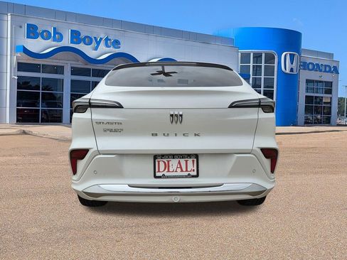 Used 2025 Buick Envista Avenir FWD image 6