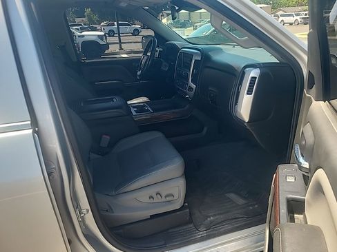 Used 2018 GMC Sierra 1500 SLT AWD/4WD image 9