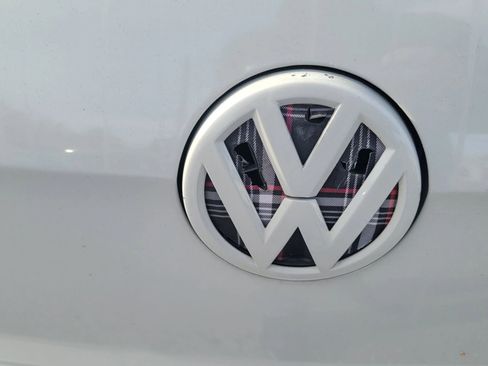 Used 2015 Volkswagen GTI S w/ Lighting Package (SEL) image 9