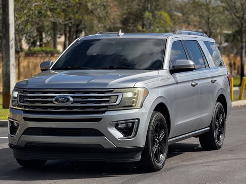 Used 2020 Ford Expedition Limited image 32