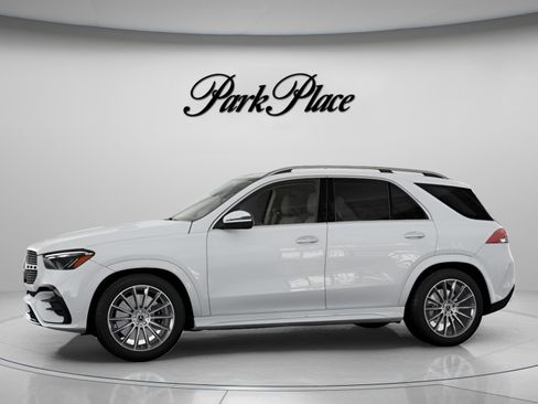 New 2026 Mercedes-Benz GLE 450 4MATIC image 4