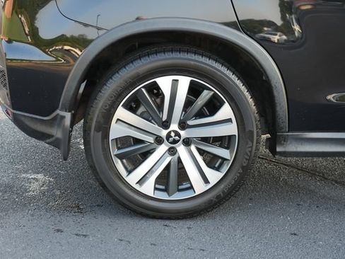 Used 2022 Mitsubishi Outlander Sport ES FWD image 9