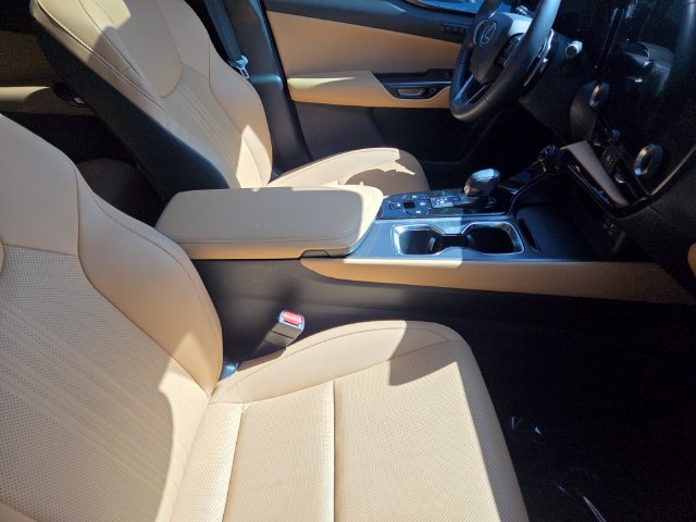 Used 2024 Lexus NX 250 FWD w/ Cold Area Package image 5