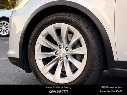 Used 2017 Tesla Model X 75D AWD/4WD image 20