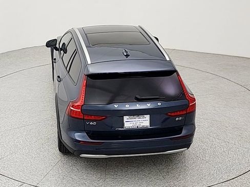 New 2026 Volvo V60 B5 Cross Country Ultra w/ Climate Package AWD/4WD image 35