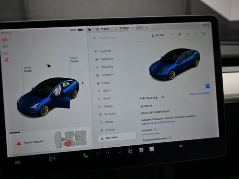Used 2022 Tesla Model 3 image 14