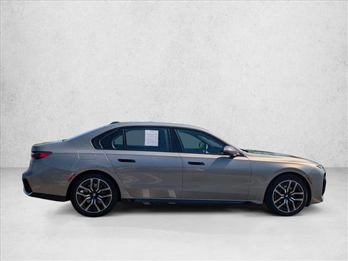 Certified 2023 BMW 740i RWD image 4