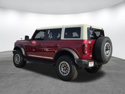 New 2026 Ford Bronco Outer Banks w/ Sasquatch Package
