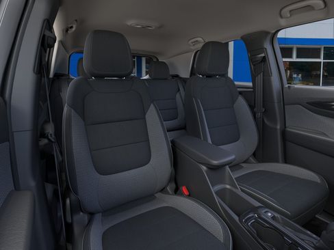 New 2026 Chevrolet TrailBlazer LS FWD image 40