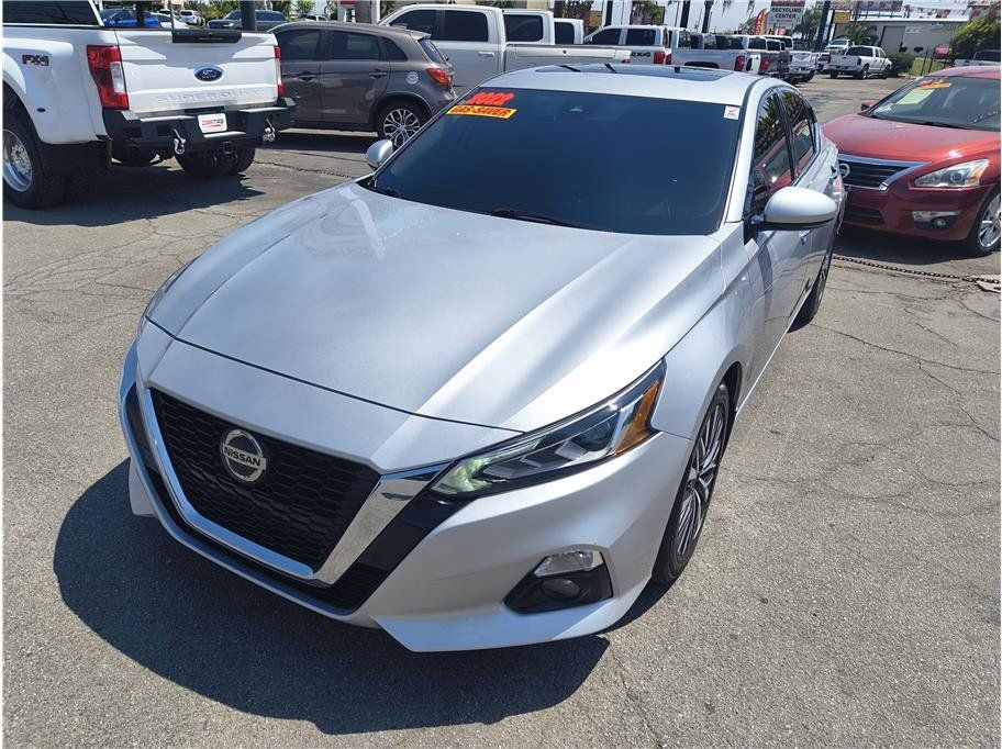 Used 2022 Nissan Altima 2.5 SL FWD image 17