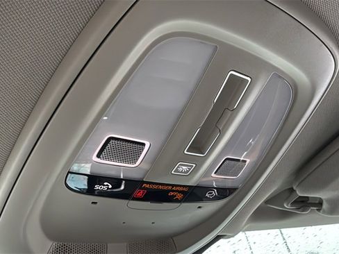 Certified 2024 Volvo XC90 T8 Plus w/ Protection Package Premier image 22