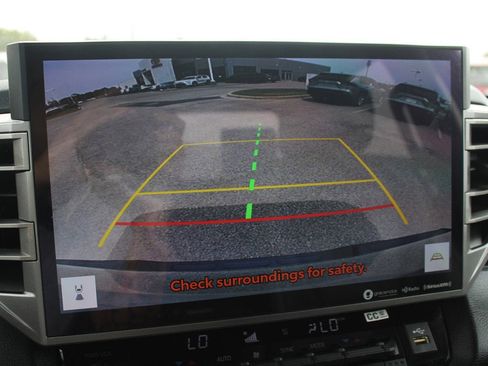 Used 2022 Toyota Tundra SR5 image 6