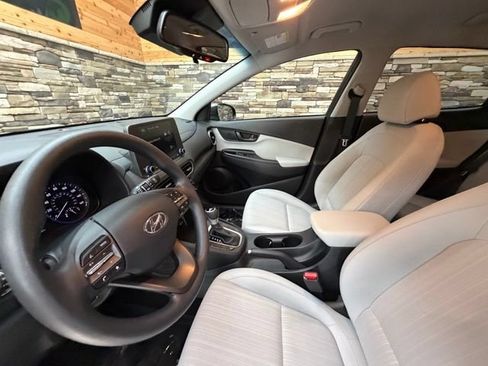 Certified 2023 Hyundai Kona SEL AWD/4WD image 13