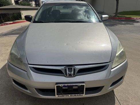 Used 2007 Honda Accord EX image 2