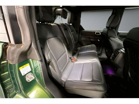 Used 2025 Ford Bronco Badlands image 27