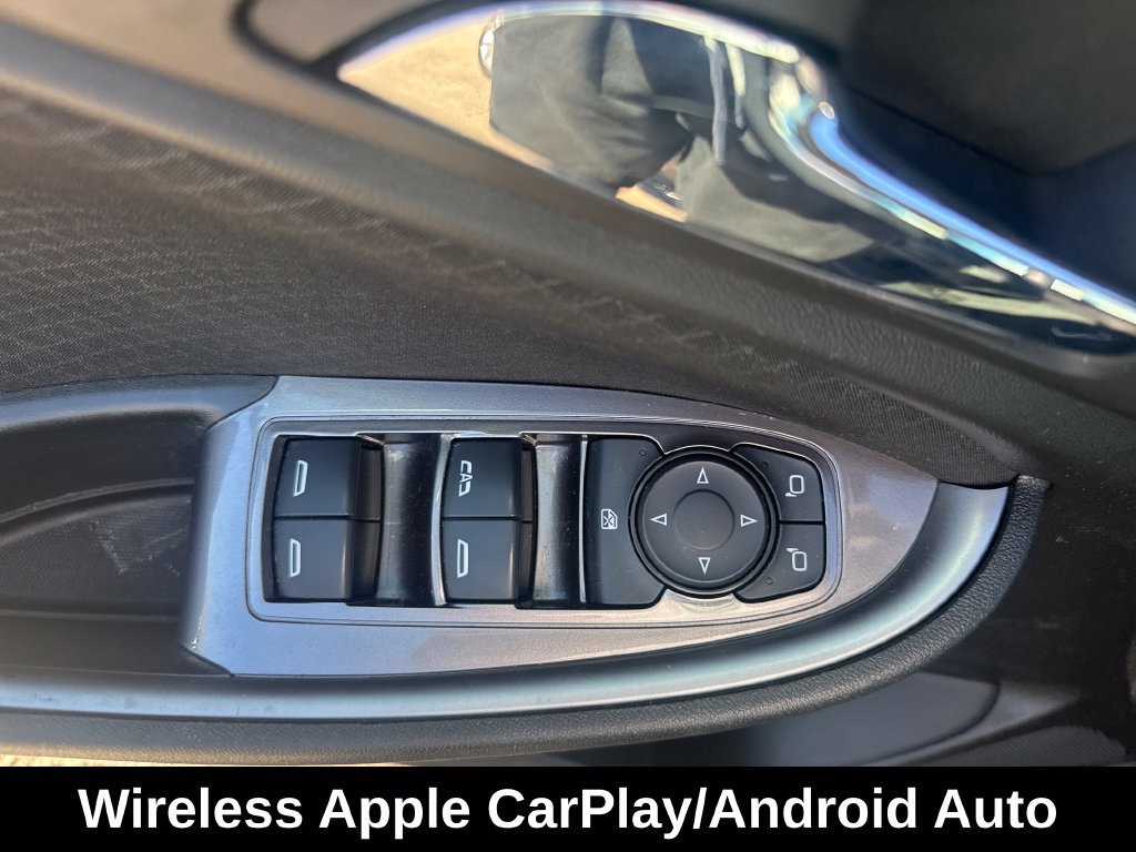 Used 2023 Chevrolet Malibu LT FWD image 12