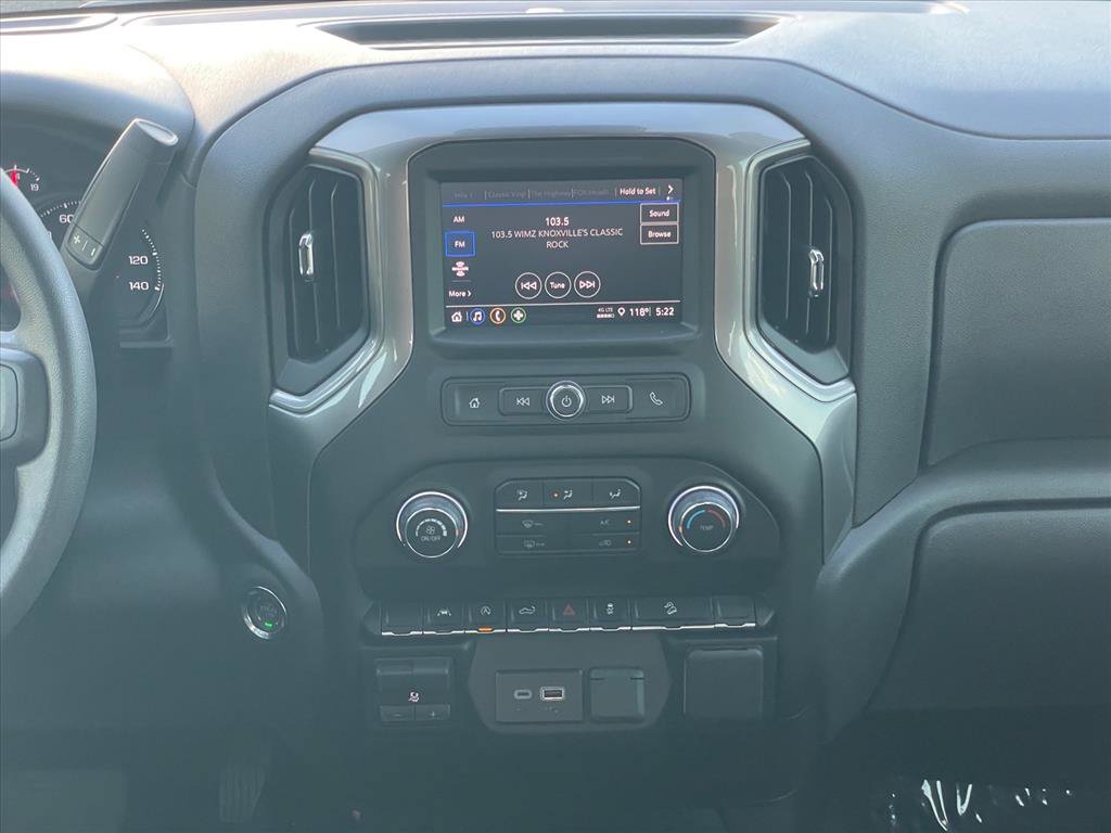 Used 2026 Chevrolet Silverado 1500 Custom Trail Boss w/ LPO, Dark Essentials Package AWD/4WD image 14