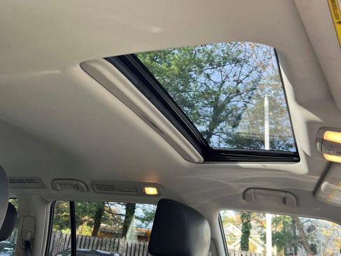 Used 2018 Nissan Armada Platinum w/ Captain Seat Package image 8