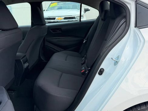Used 2023 Toyota Corolla LE FWD image 13