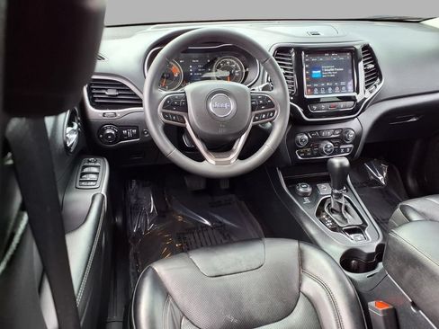 Certified 2022 Jeep Cherokee Limited w/ Mopar Interior Package AWD/4WD image 4