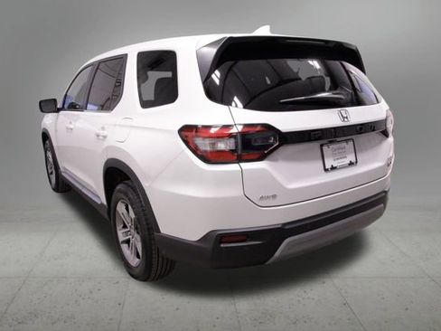 Certified 2023 Honda Pilot EX-L image 4