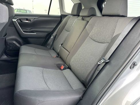 Used 2024 Toyota RAV4 XLE image 17