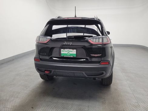 Used 2019 Jeep Cherokee Trailhawk image 7