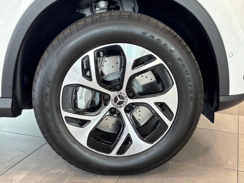 New 2026 Mercedes-Benz GLC 350e 4MATIC image 34