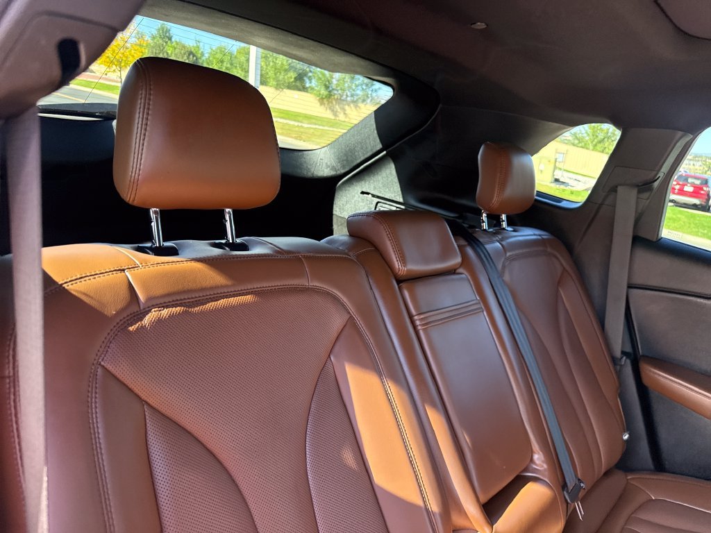 Used 2022 Lincoln Nautilus Reserve w/ Luxury Package AWD/4WD image 27