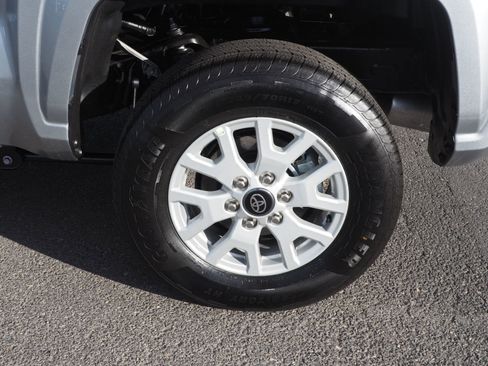 New 2025 Toyota Tacoma SR5 image 6