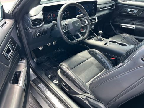 Used 2024 Ford Mustang GT Premium RWD image 2