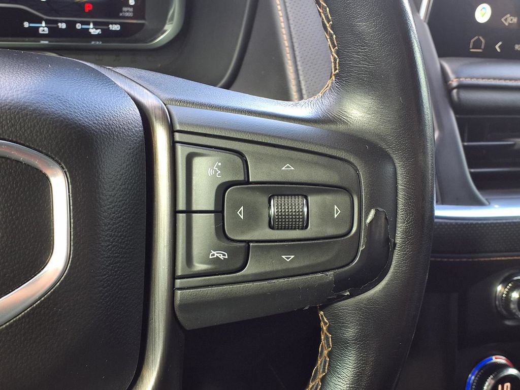 Used 2022 GMC Yukon XL AT4 w/ Max Trailering Package AWD/4WD image 15