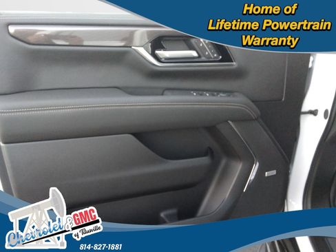 New 2026 GMC Yukon Elevation image 17