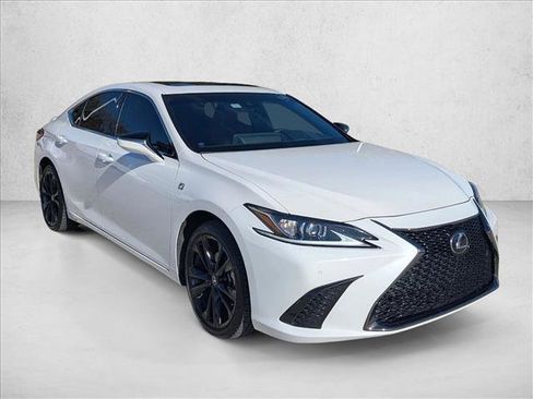 Used 2023 Lexus ES 350 F Sport image 3