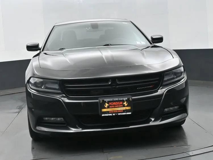 Used 2020 Dodge Charger SXT AWD/4WD image 3