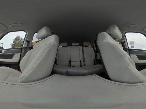 Used 2025 Hyundai Santa Fe SEL image 47