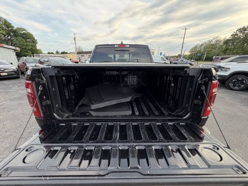 Used 2020 RAM 1500 Laramie AWD/4WD image 25