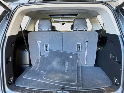 Used 2020 GMC Acadia Denali w/ Denali Ultimate Package image 28