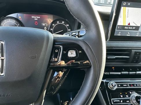 Certified 2022 Lincoln Corsair AWD w/ Equipment Group 101A image 28