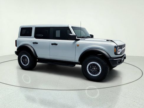 New 2026 Ford Bronco Badlands AWD/4WD image 10