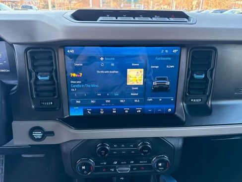 Used 2021 Ford Bronco Wildtrak image 18