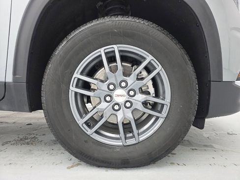 Used 2025 GMC Acadia Elevation image 19