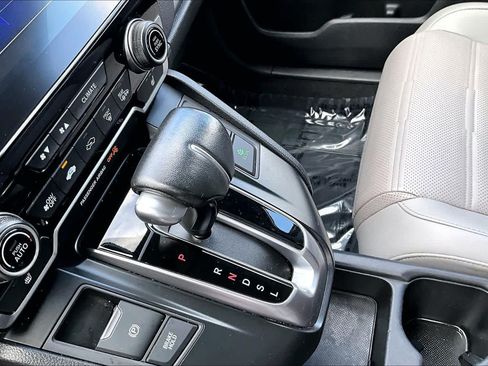 Used 2021 Honda CR-V EX-L image 17
