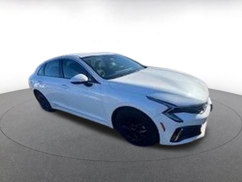 Used 2025 Kia K5 LXS image 2