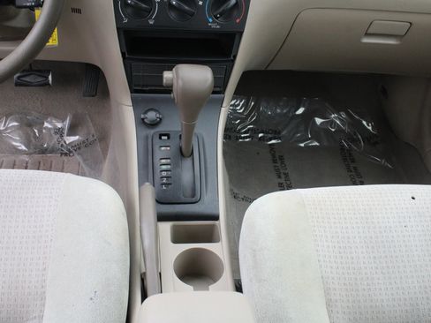 Used 2006 Toyota Corolla LE image 29